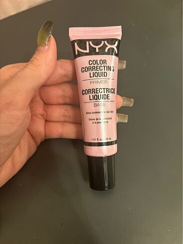 Nyx ışıltılı makyaj bazı - Görsel 2