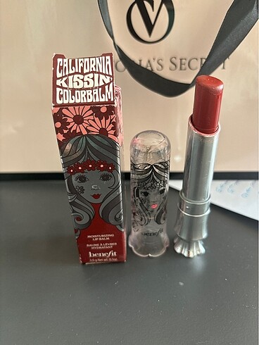 Benefit Benefit california kissin colorbalm