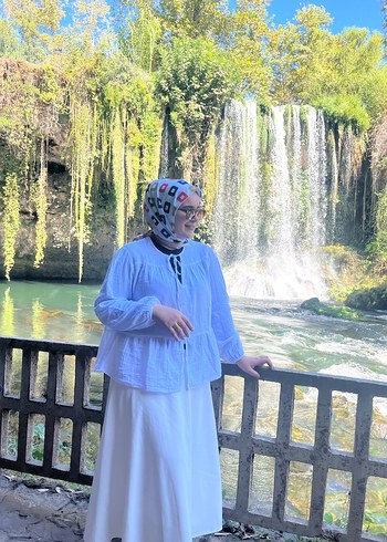 xl Beden Düğmeli V Yaka Beyaz Kadın Gömlek