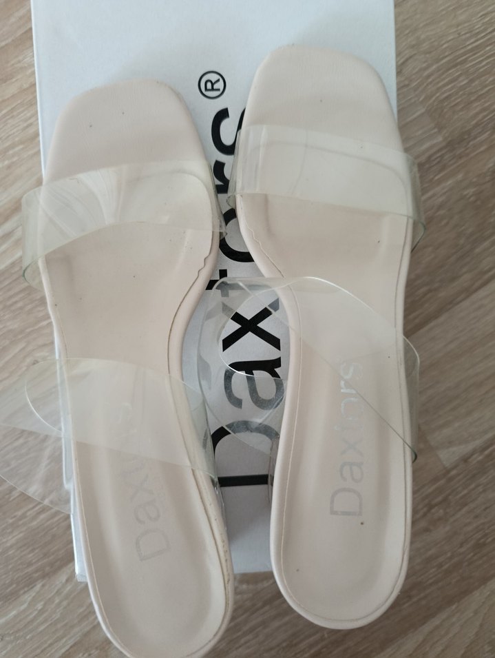 Bej Şeffaf Bantlı Dolgu Topuklu Kadın Terlik - Görsel 2