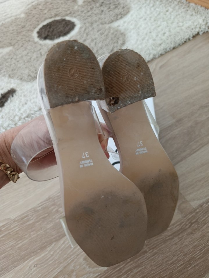 Bej Şeffaf Bantlı Dolgu Topuklu Kadın Terlik - Görsel 4