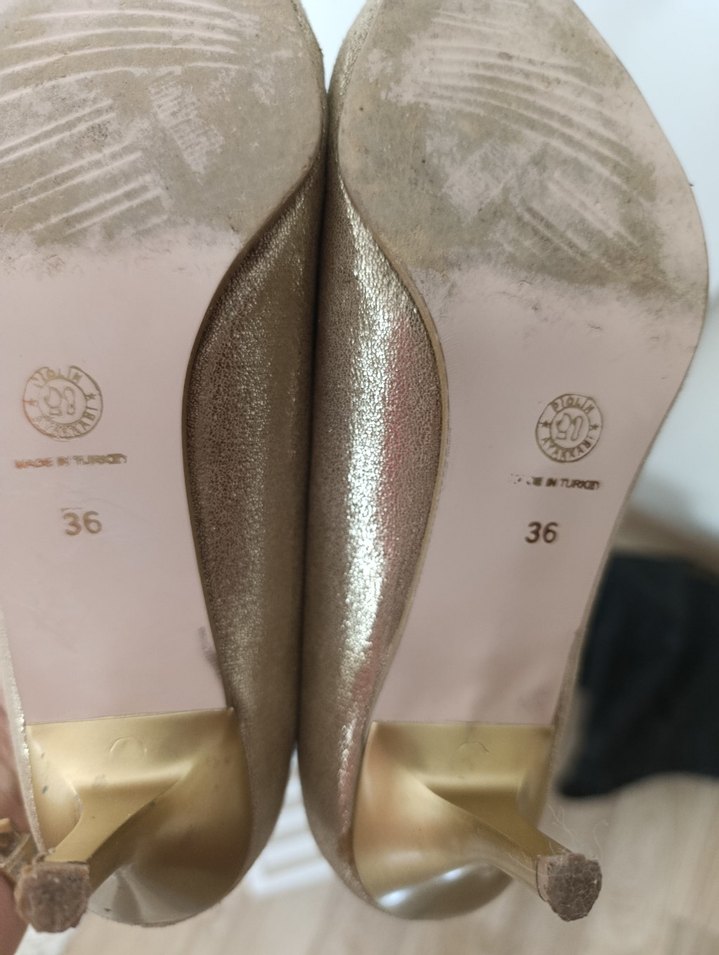 Altın Rengi Stiletto - Görsel 3