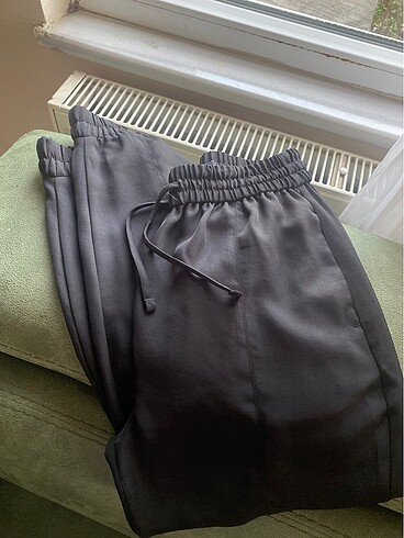 Zara Siyah Paraşüt Pantolon