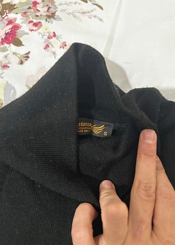 Uzun Siyah Drapeli Gotik Kadın Elbise - Görsel 5