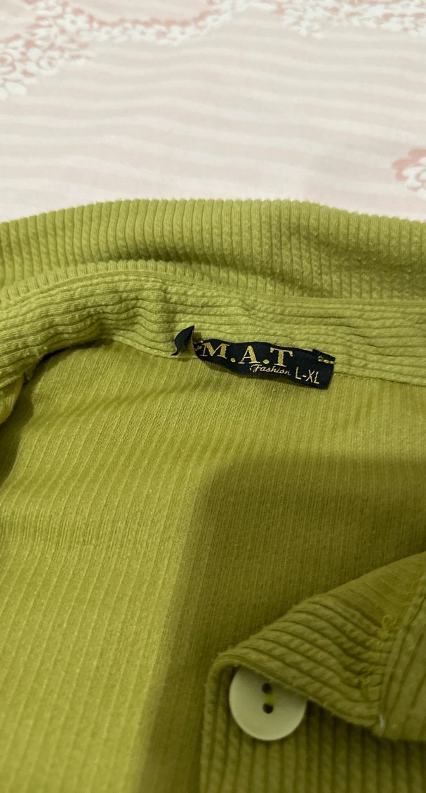 Önü Düğmeli YeşilTakım - Görsel 2