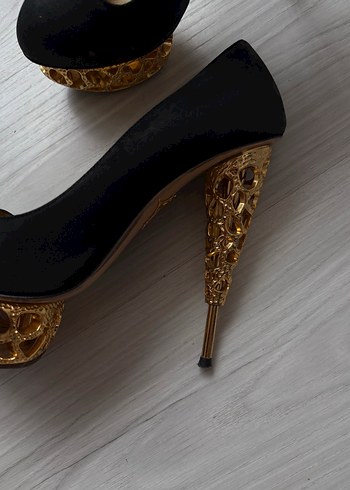 Charlotte Olympia topuklu - Görsel 6