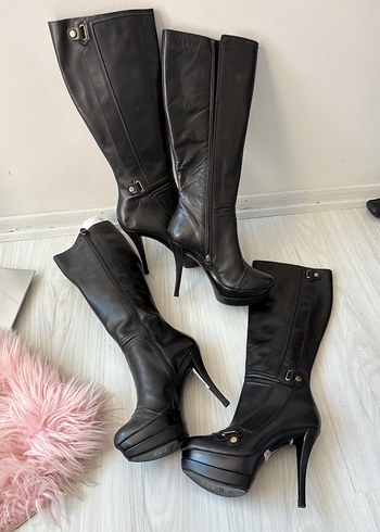 36 Beden Gianfranco Ferre bot