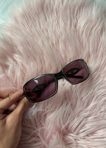 Blumarine gunes gozlugu - Görsel 15