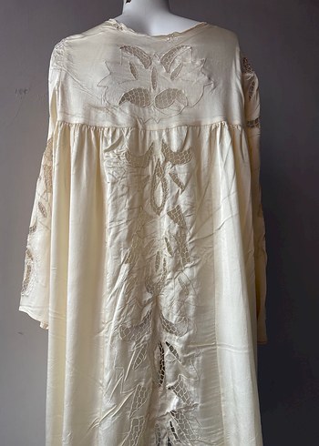 Nakışlı Uzun Beyaz Bohem Kadın Sabahlık - Görsel 11