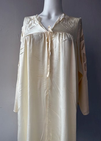 Nakışlı Uzun Beyaz Bohem Kadın Sabahlık - Görsel 6