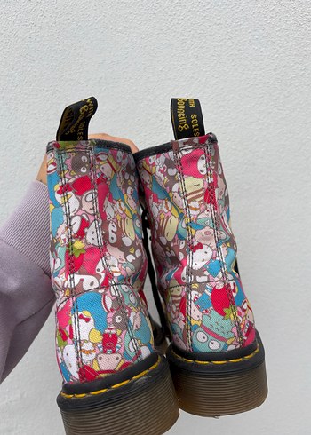 Dr Martens x Hello kitty bot - Görsel 13