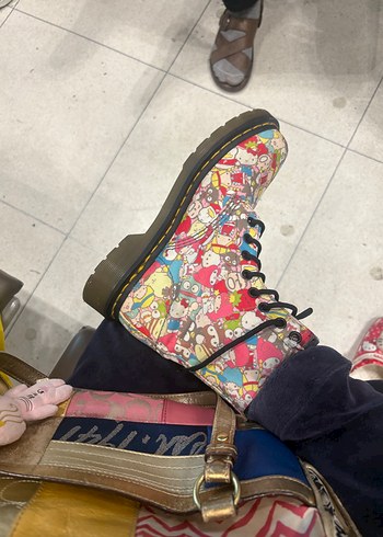 Dr Martens x Hello kitty bot - Görsel 2