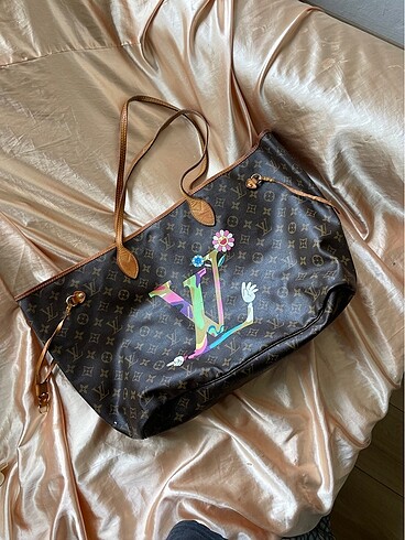  Beden Louis Vuitton çanta