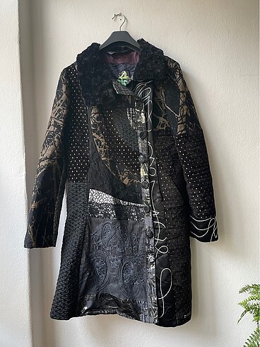 xl Beden siyah Renk Y2k Desigual kaban