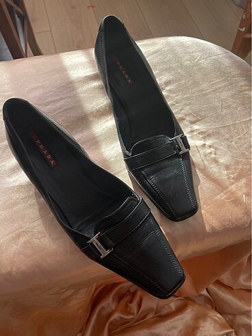 35 Beden siyah Renk Vintage Prada ayakkabi