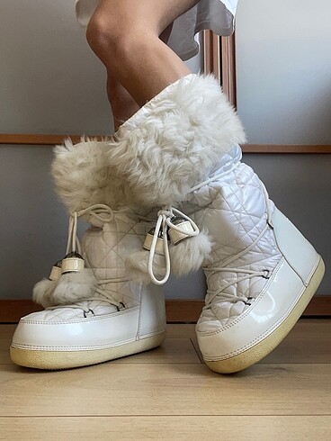 Y2k Dior moon bot