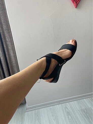 35 Beden siyah Renk Enzo angilioni sandalet