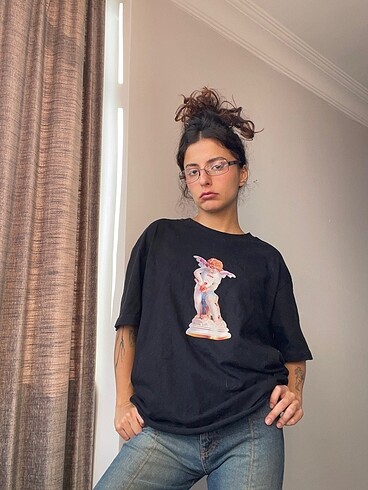 Supreme tshirt
