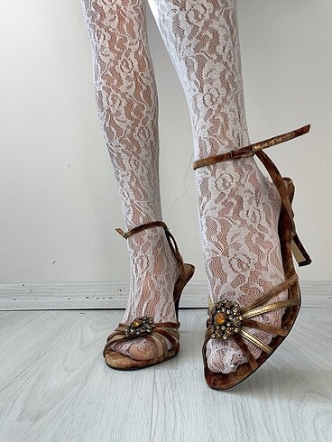 Enzo Angiolini Enzo Angliolini sandalet