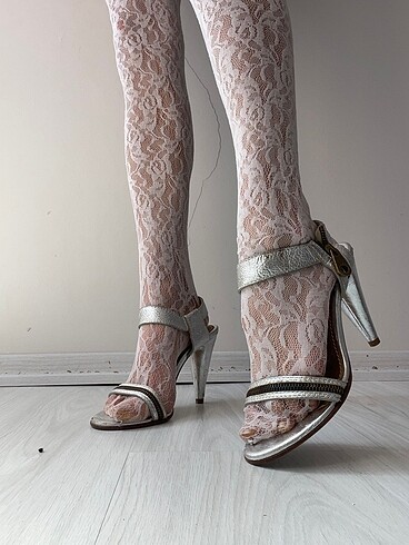 38 Beden Marc by Marcjacobs topuklu