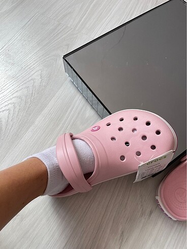 36,5 Beden Crocs terlik