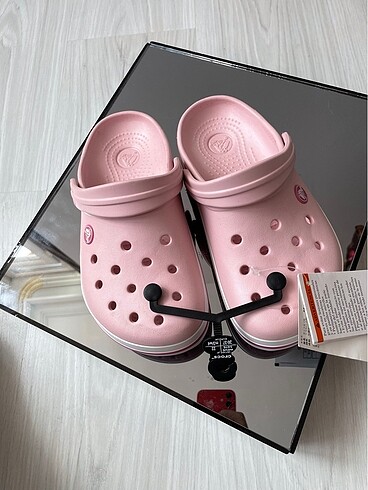 Crocs terlik