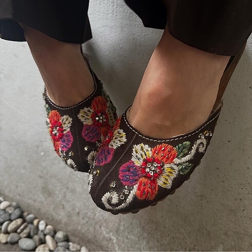 38 Beden kahverengi Renk Miu miu vintage terlik