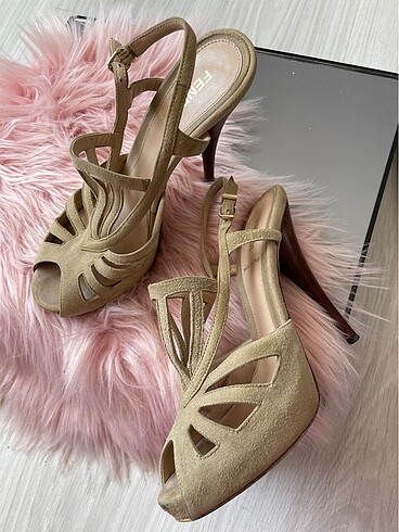 Fendi topuklu - Görsel 7