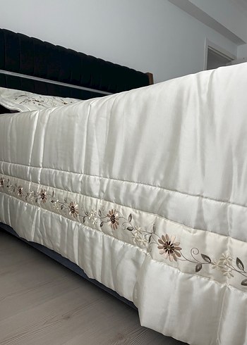 İşlemeli Sedef Çeyizlik Yatak Örtüsü - Görsel 4