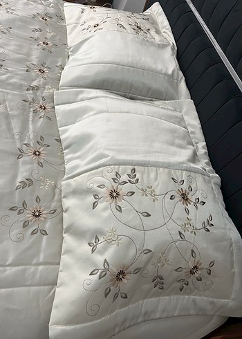 İşlemeli Sedef Çeyizlik Yatak Örtüsü - Görsel 7