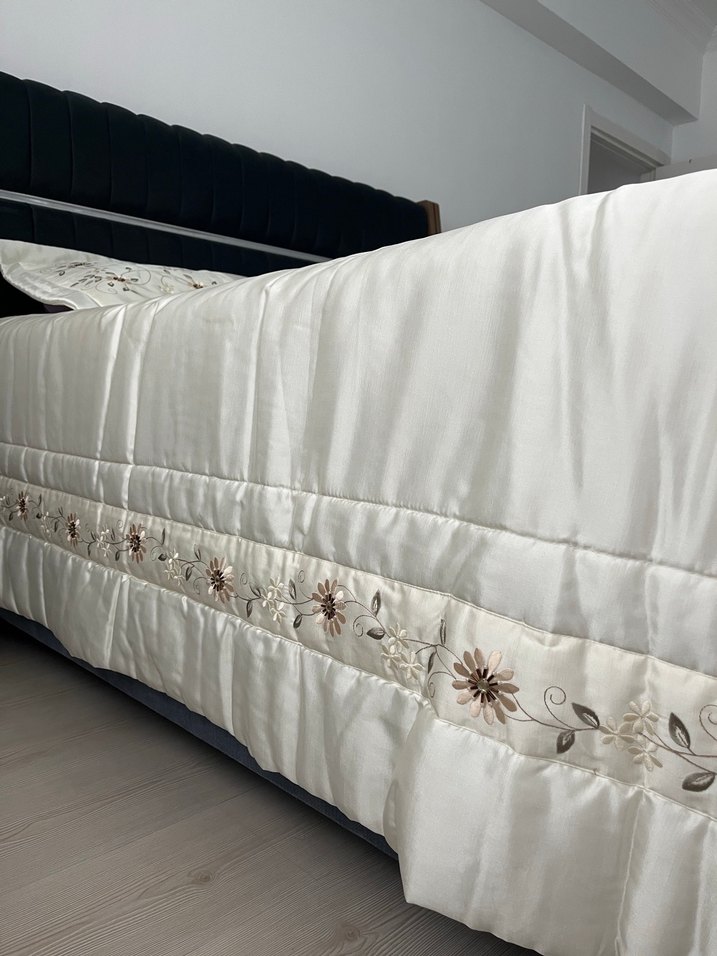 İşlemeli Sedef Çeyizlik Yatak Örtüsü - Görsel 4