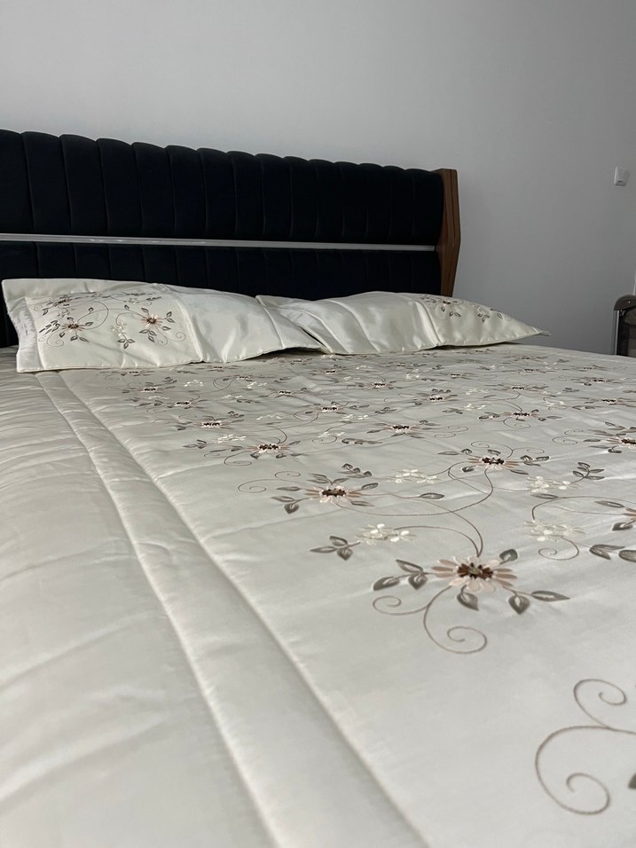 İşlemeli Sedef Çeyizlik Yatak Örtüsü - Görsel 3