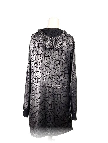 m Beden PreLoved Yağmurluk İndirimli.
