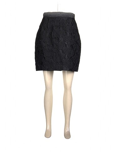 H&M Mini Etek %70 İndirimli.