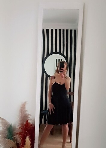 Siyah mini elbise 