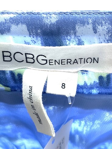 m Beden çeşitli Renk BCBG Maxazria Kısa Elbise %70 İndirimli.