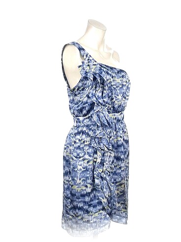 BCBG Maxazria BCBG Maxazria Kısa Elbise %70 İndirimli.