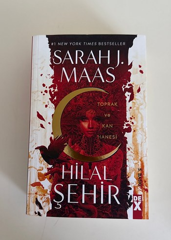 Hilal Şehir - Sarah J. Maas