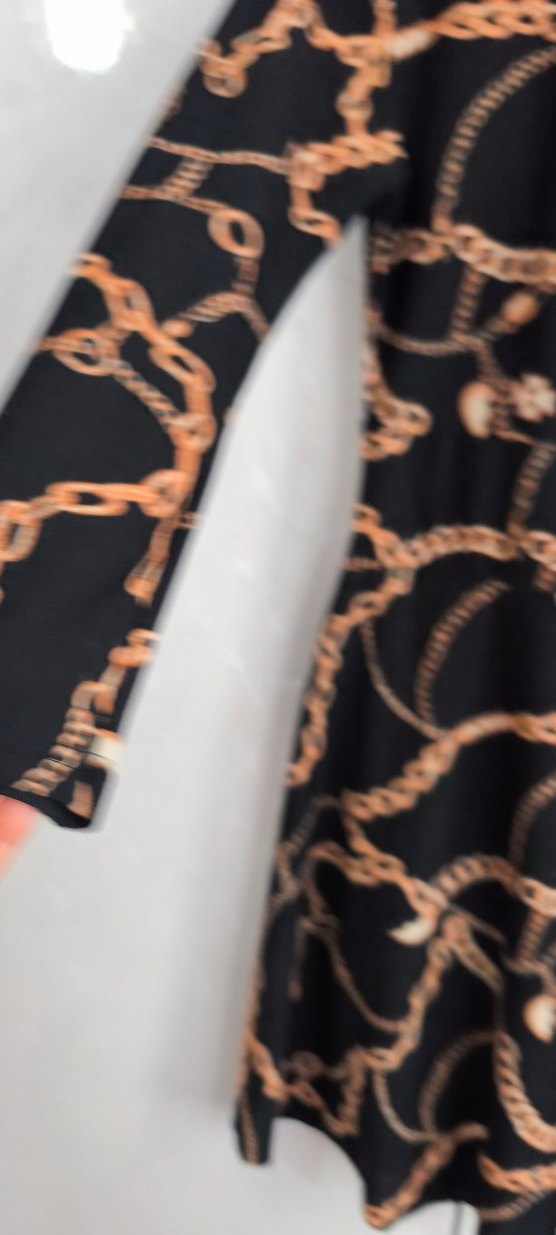 Zincir Desenli V Yaka kısa Elbise - Görsel 4