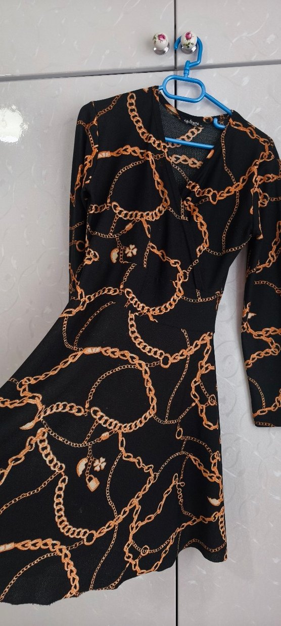 Zincir Desenli V Yaka kısa Elbise - Görsel 2