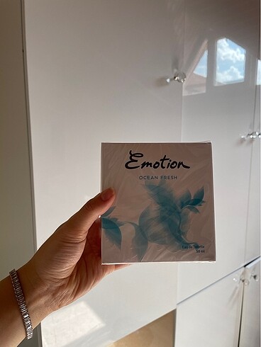 Emotion ocean fresh