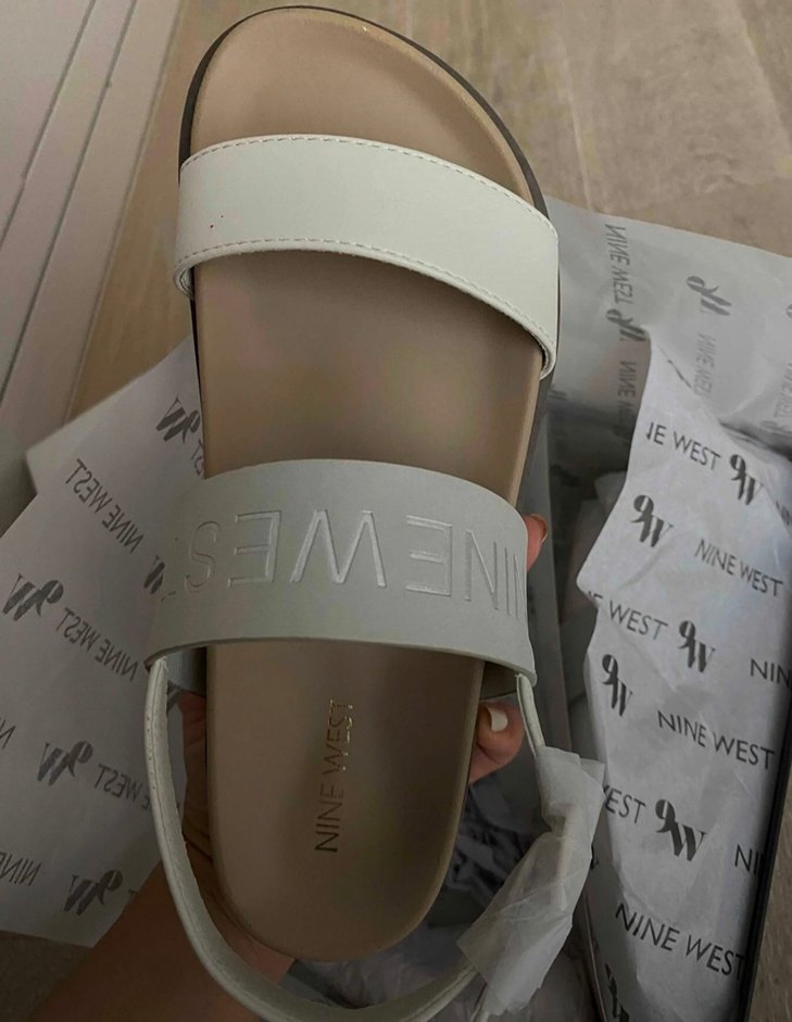 Nine West Beyaz Kadın Kalın Taban Sandalet - Görsel 2