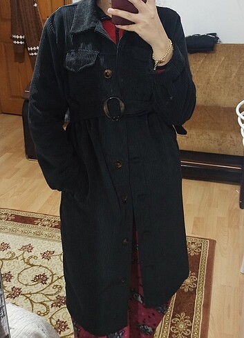Kemerli Kadife ceket