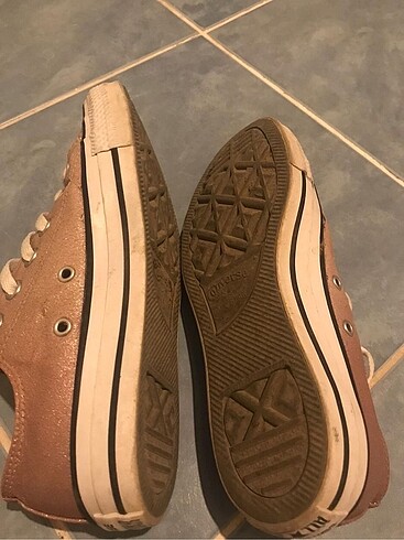 37 Beden ten rengi Renk Pudra renk converse