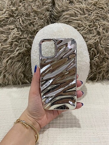 Dalgalı iPhone 14 Pro Max Kılıf