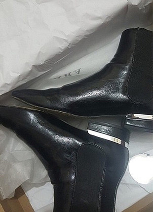 Zara bot 