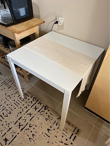 Ikea İkea 74x74 mutfak masası