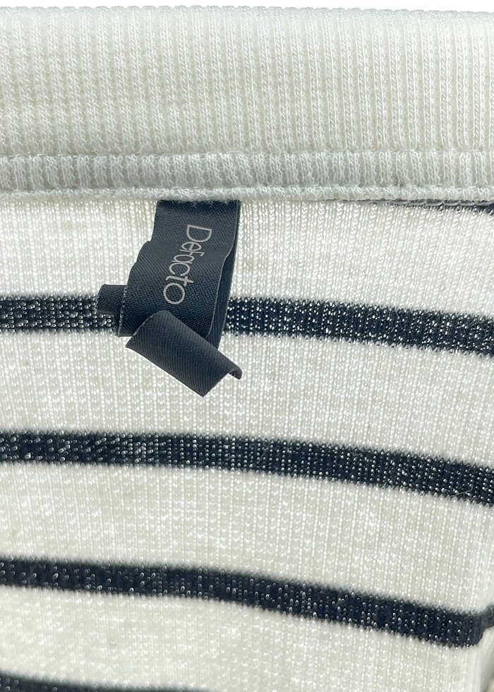 Defacto T-shirt %70 İndirimli. - Görsel 4