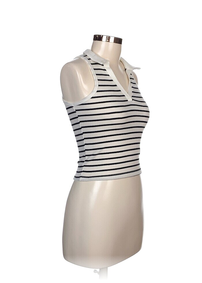 Defacto T-shirt %70 İndirimli. - Görsel 2