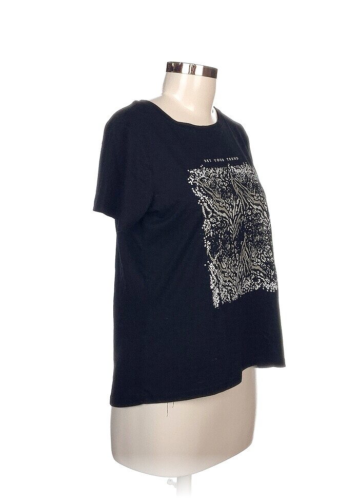 Defacto T-shirt %70 İndirimli. - Görsel 2